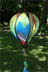 Standard Hot Air Balloon Spinner, Rainbow Wave